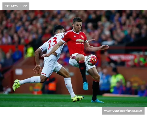 如何帮助皇家马德里重返世界足球巅峰的全方位战略分析