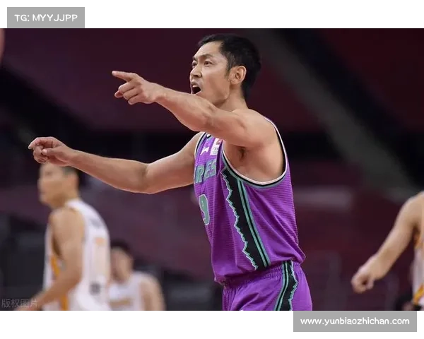 张庆鹏为何称大卫·詹姆斯为勤奋典范背后的深刻原因解析